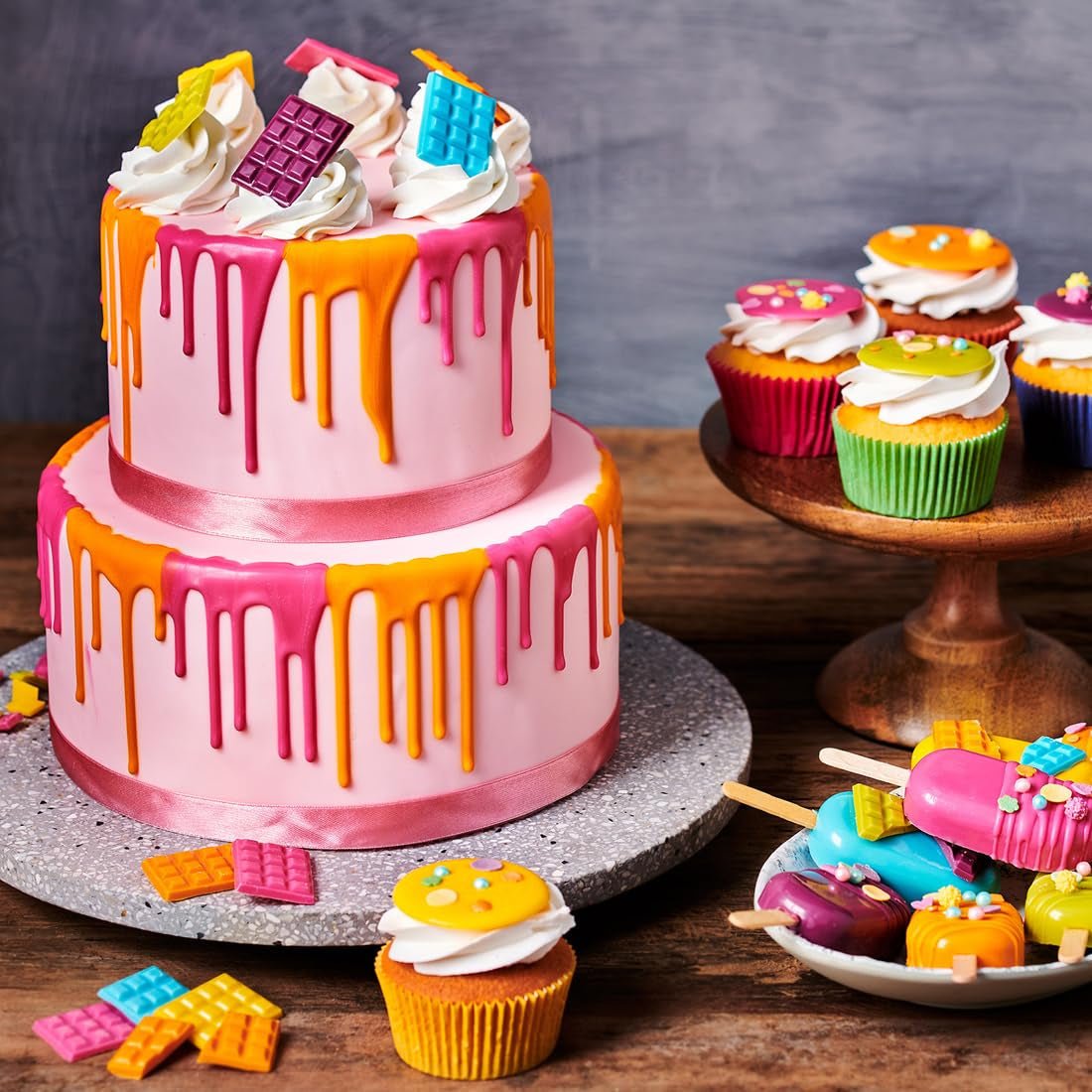 FunCakes Rollo Fondant Rosa Dulce: Fácil de usar, liso, flexible, suave y maleable, perfecto para decorar tartas, halal, kosher y sin gluten. 1 kg de pasta de azúcar Naty Shop