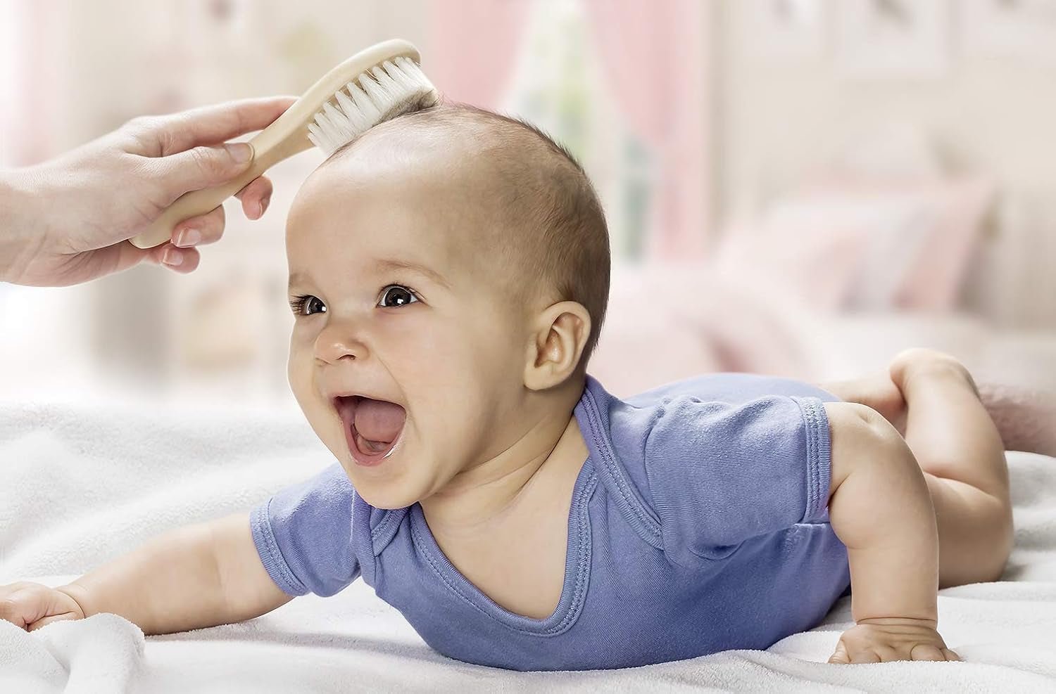 Reer 81165 Cepillo de pelo natural - pelo de cabra, pequeño Infantil - Baño y Cuidado de la piel Naty Shop