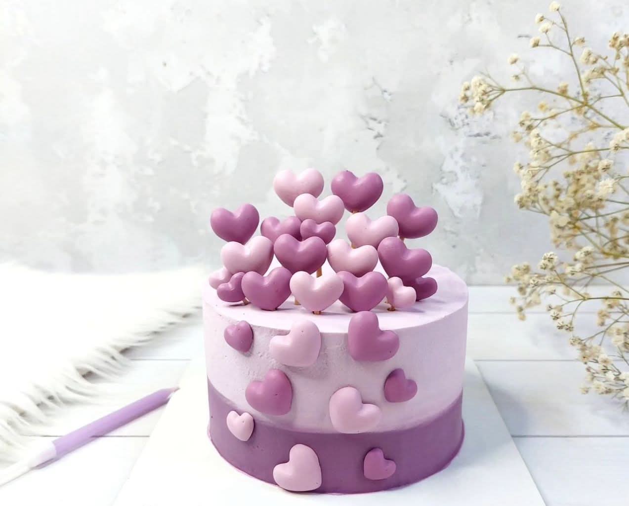 Set de 6 adornos comestibles de azúcar, Corazones Morados Decoraciones en Pasta de Azúcar Naty Shop