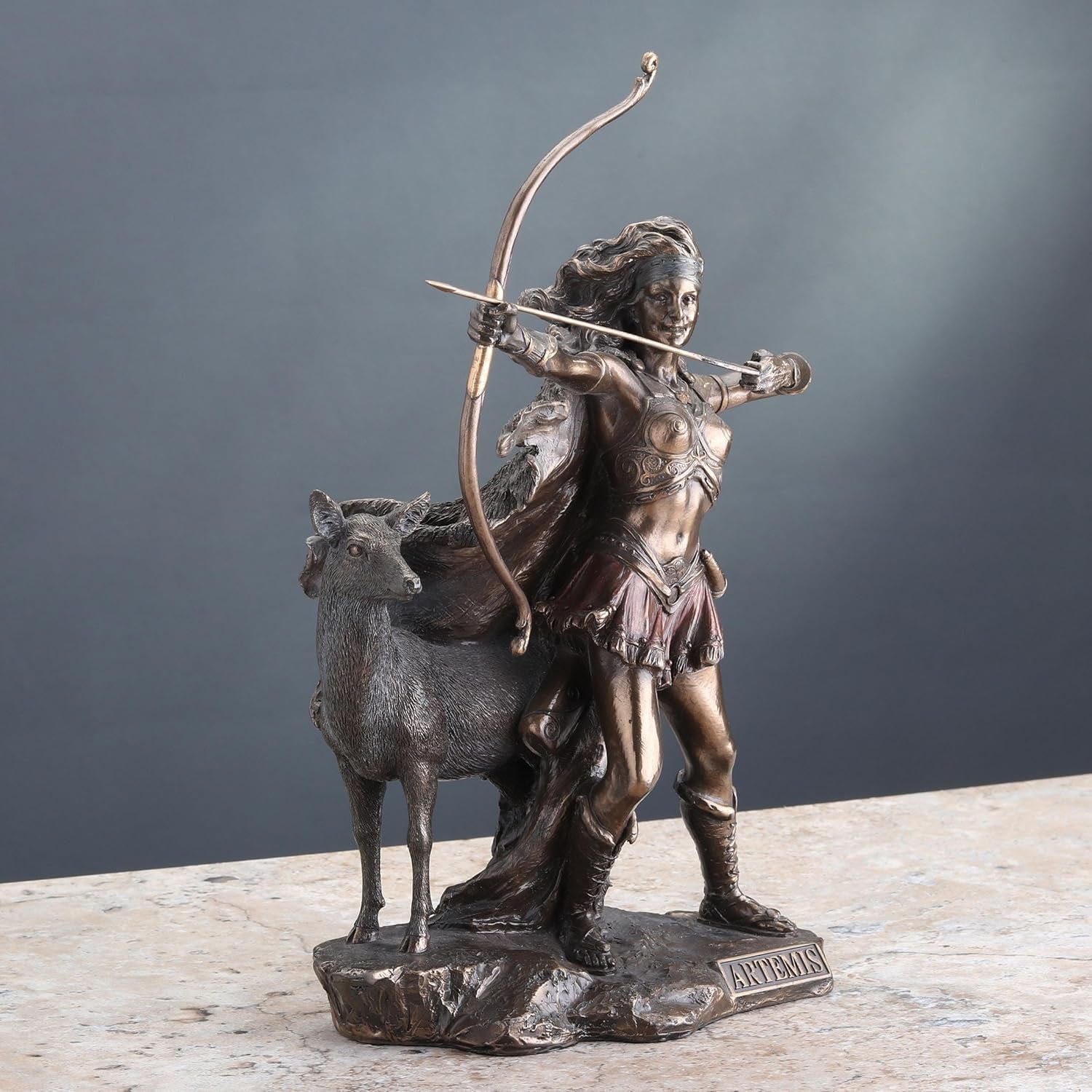 Estatua de bronce de la diosa de la caza y la naturaleza salvaje Naty Shop estatuillas y esculturas
