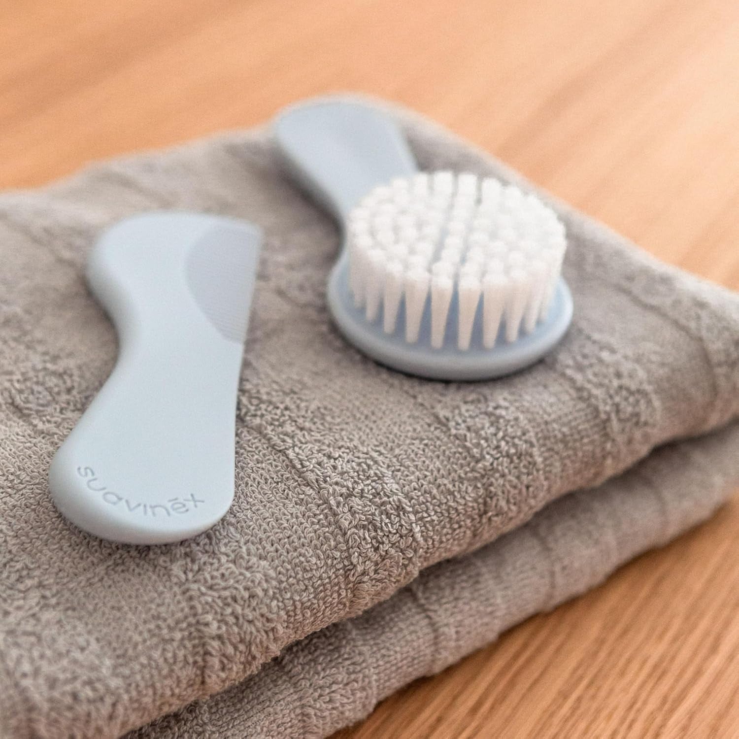Suavinex 3162384 Peine con cepillo, azul Infantil - Baño y Cuidado de la piel Naty Shop
