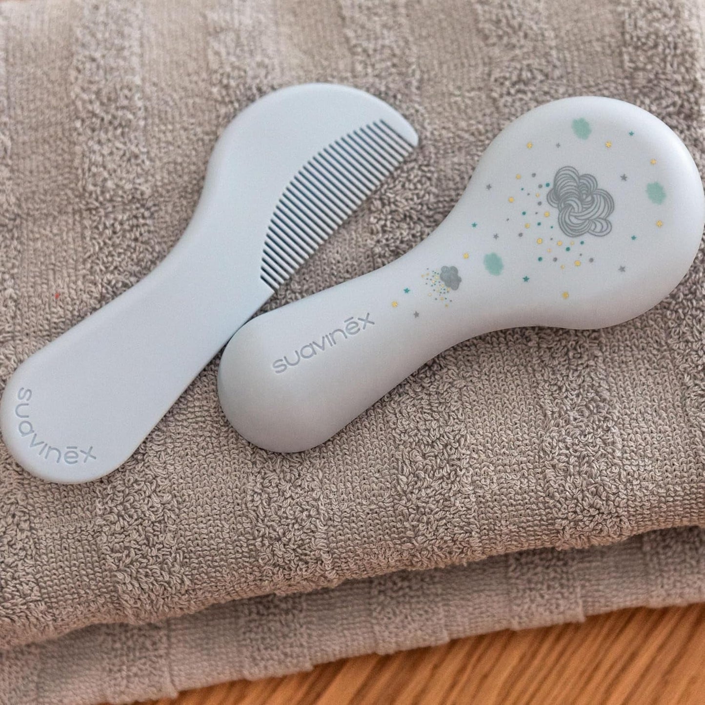 Suavinex 3162384 Peine con cepillo, azul Infantil - Baño y Cuidado de la piel Naty Shop
