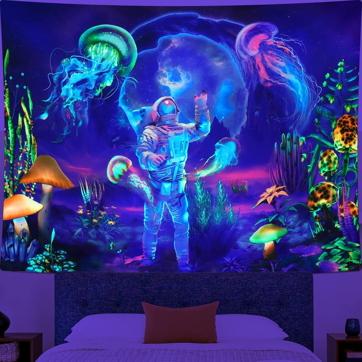 Tapiz betylfoy luz negra astronauta plantas reactivas medusas Hogar - Accesorios y Decoración Naty Shop Astronautas 150L X 130B Cm