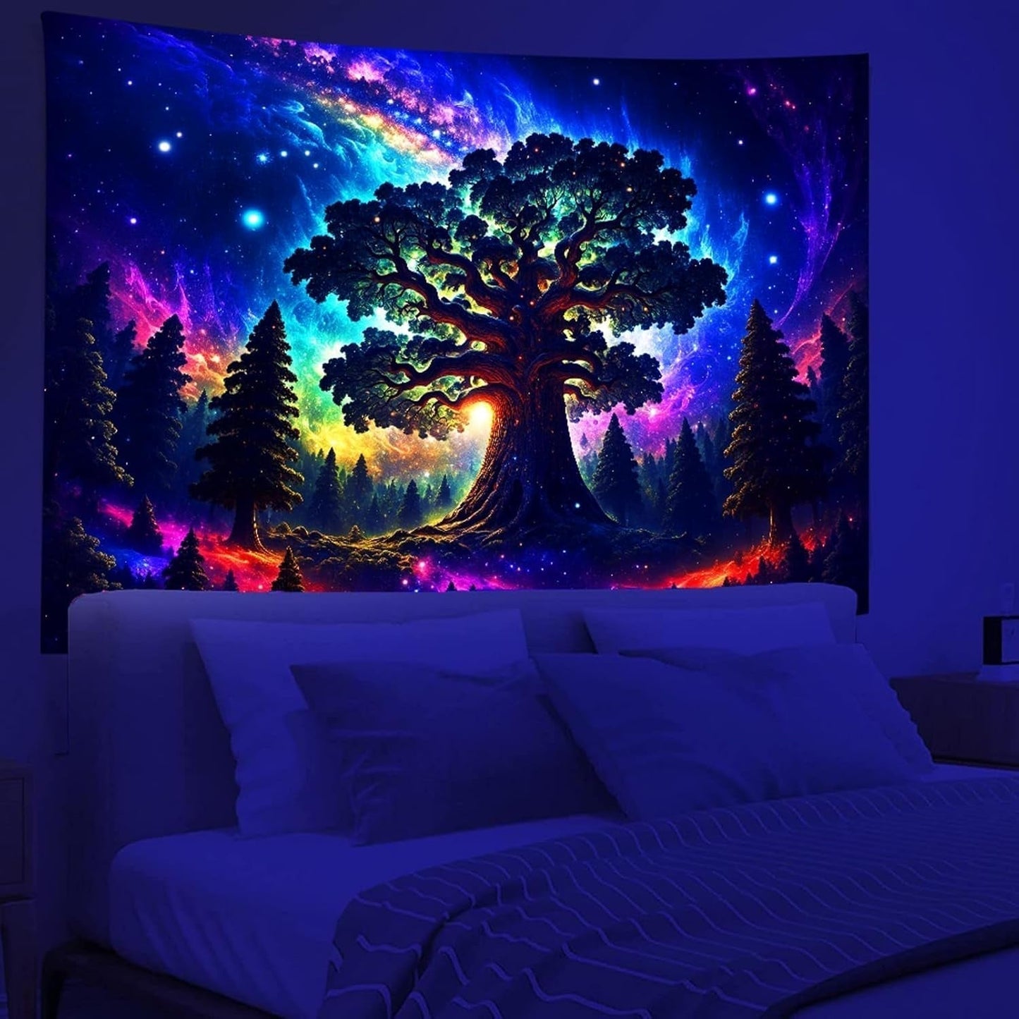 Tapiz luz negra bosque naturaleza psicodélica árbol estrellas galaxia Hogar - Accesorios y Decoración Naty Shop
