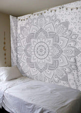 Tapiz indio mandala plateado blanco salón lienzo estético Hogar - Accesorios y Decoración Naty Shop