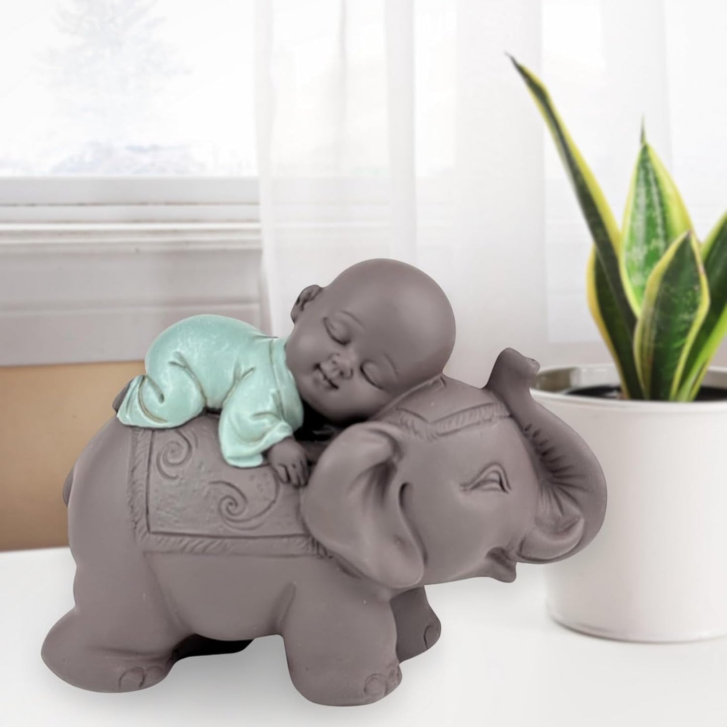 Zen'Light Estatua Bonzo de Buda durmiendo sobre un elefante - Atmósfera zen en tu espacio sagrado - Hermosa figura auspiciosa -Al. 9,5 cm, marrón y verde Estatuillas y esculturas Naty Shop