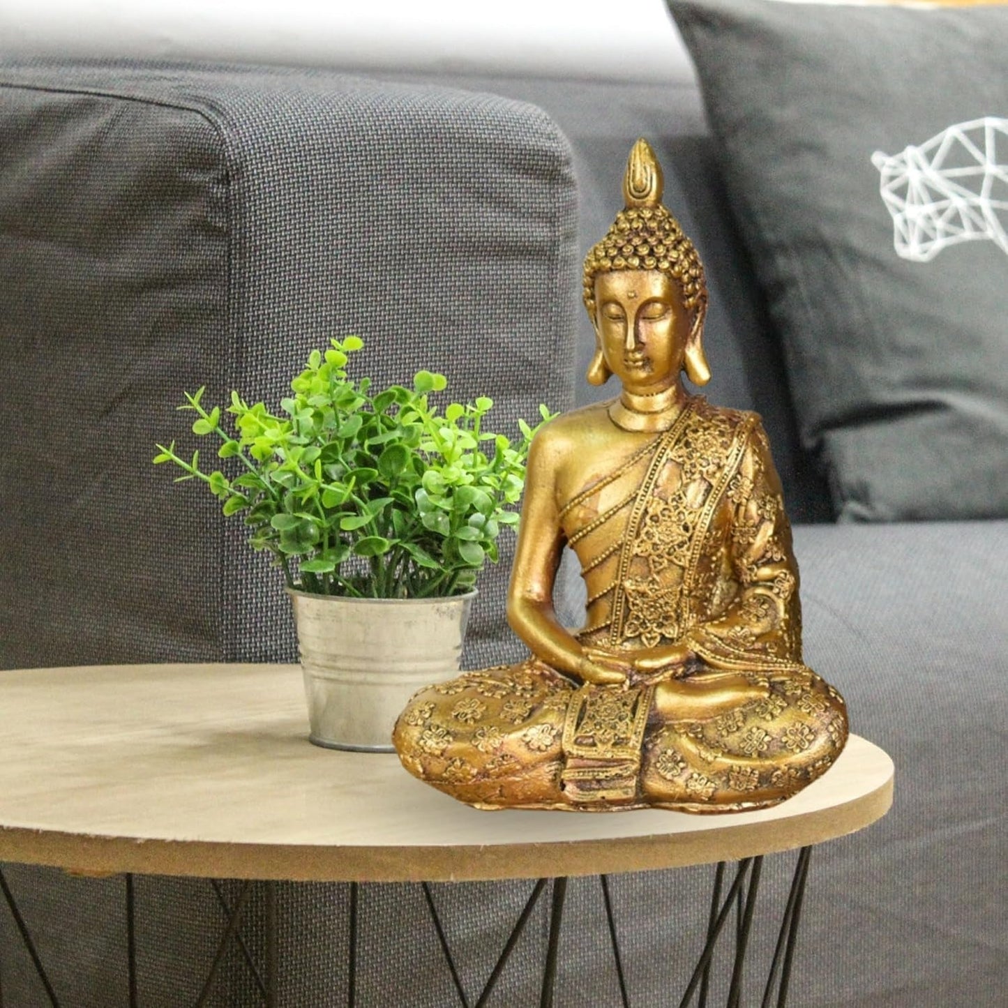 Zen'Light - Estatuilla con cabeza de Buda Sanci - Decoración para Zen, meditación y feng shui - Regalo para un ambiente relajante y espiritual - Estatua de Buda - Altura: 18 cm - Color: oro Estatuillas y esculturas Naty Shop